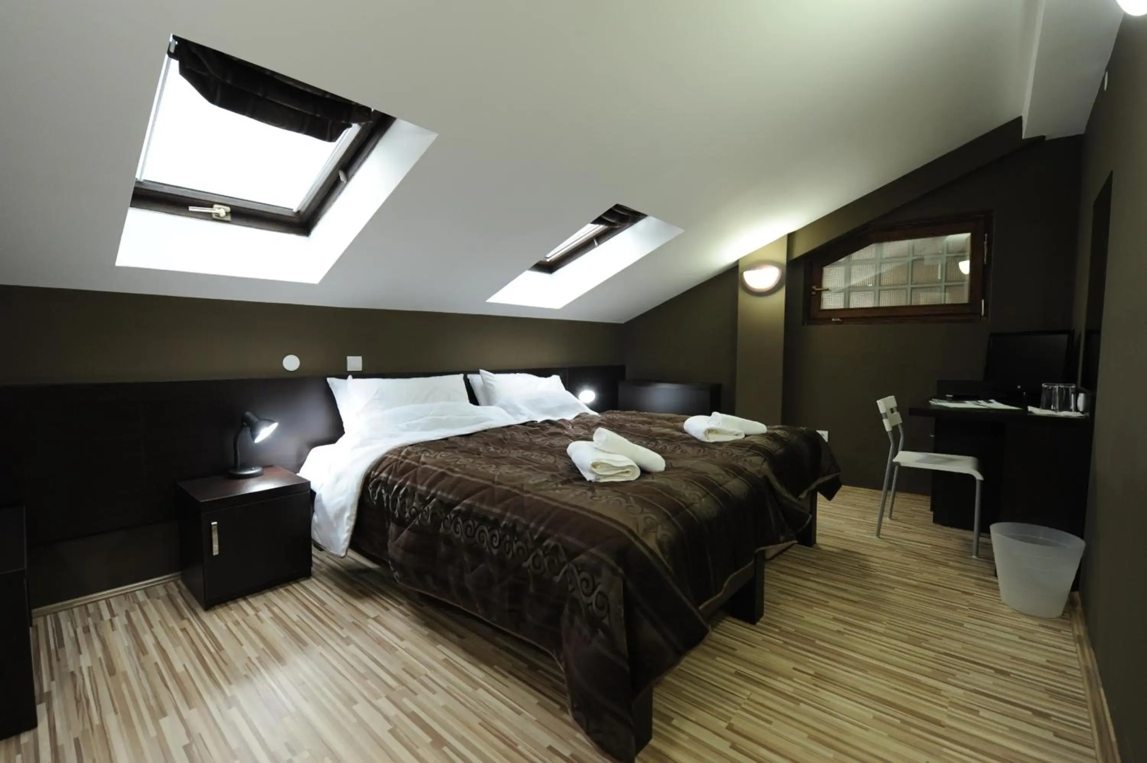 Hotel Theatre