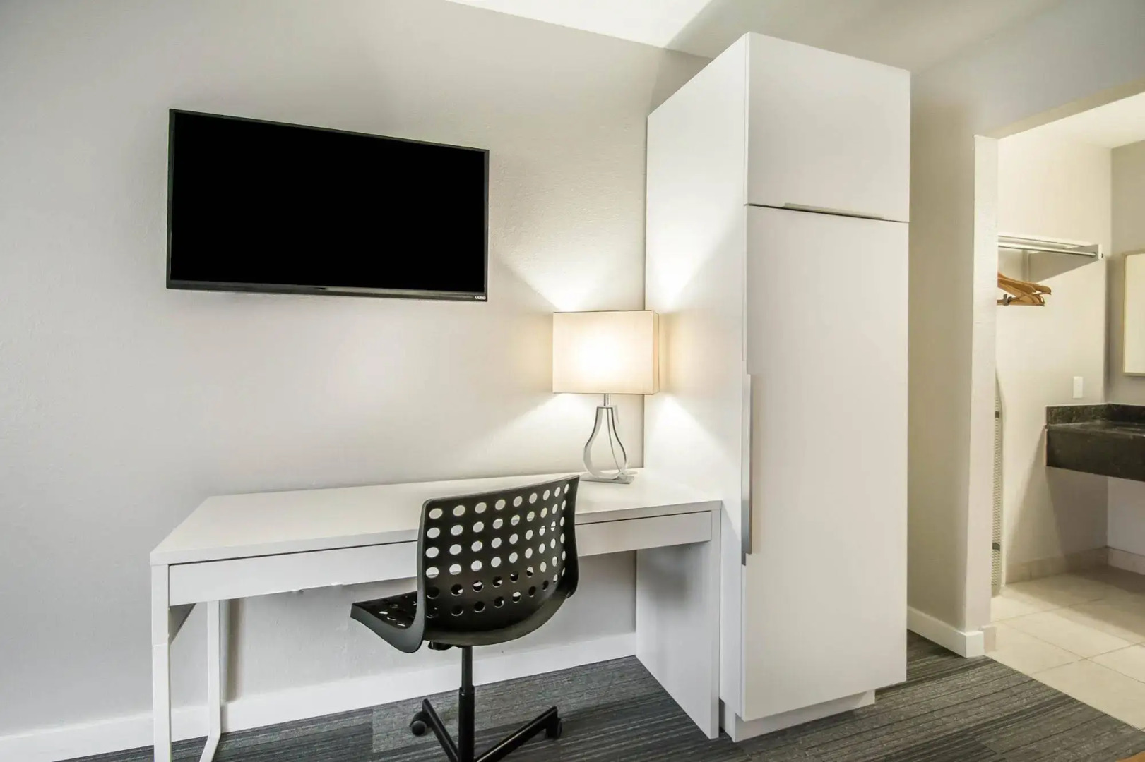 Quality Inn & Suites By the Parks