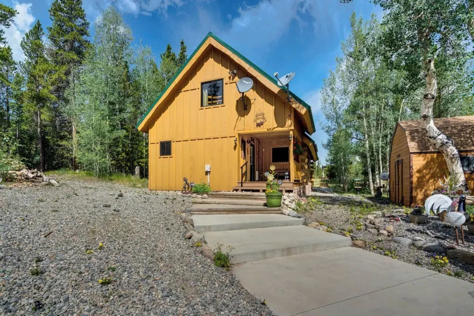 24str-00023 Fairplay Cabin w/ Hot Tub on 4 Acres!