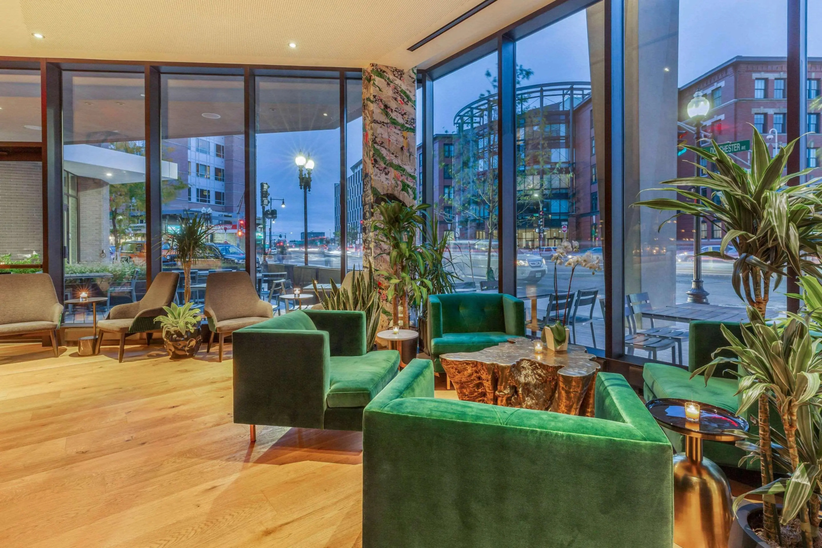 Cambria Hotel Boston Downtown - Seaport