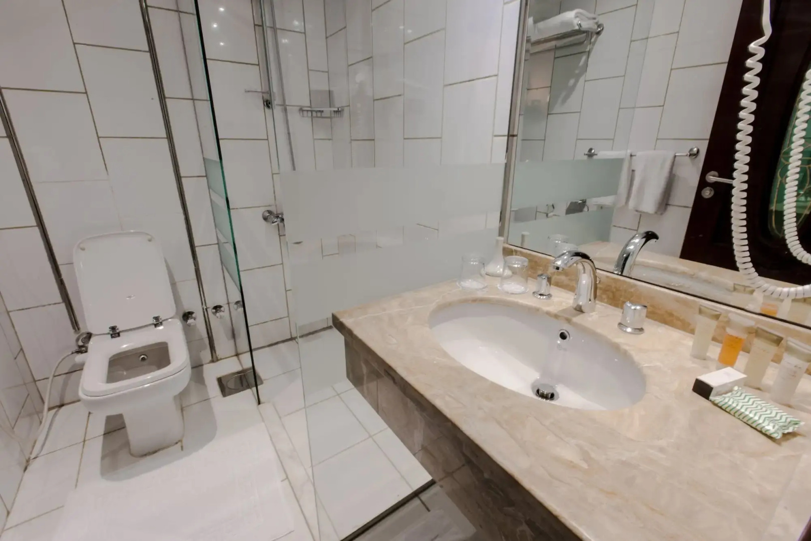 Grand holidays Green Resort