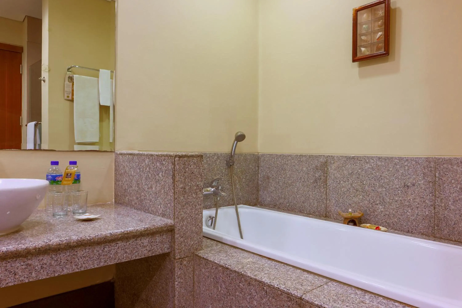 The Jayakarta Suite Komodo Flores