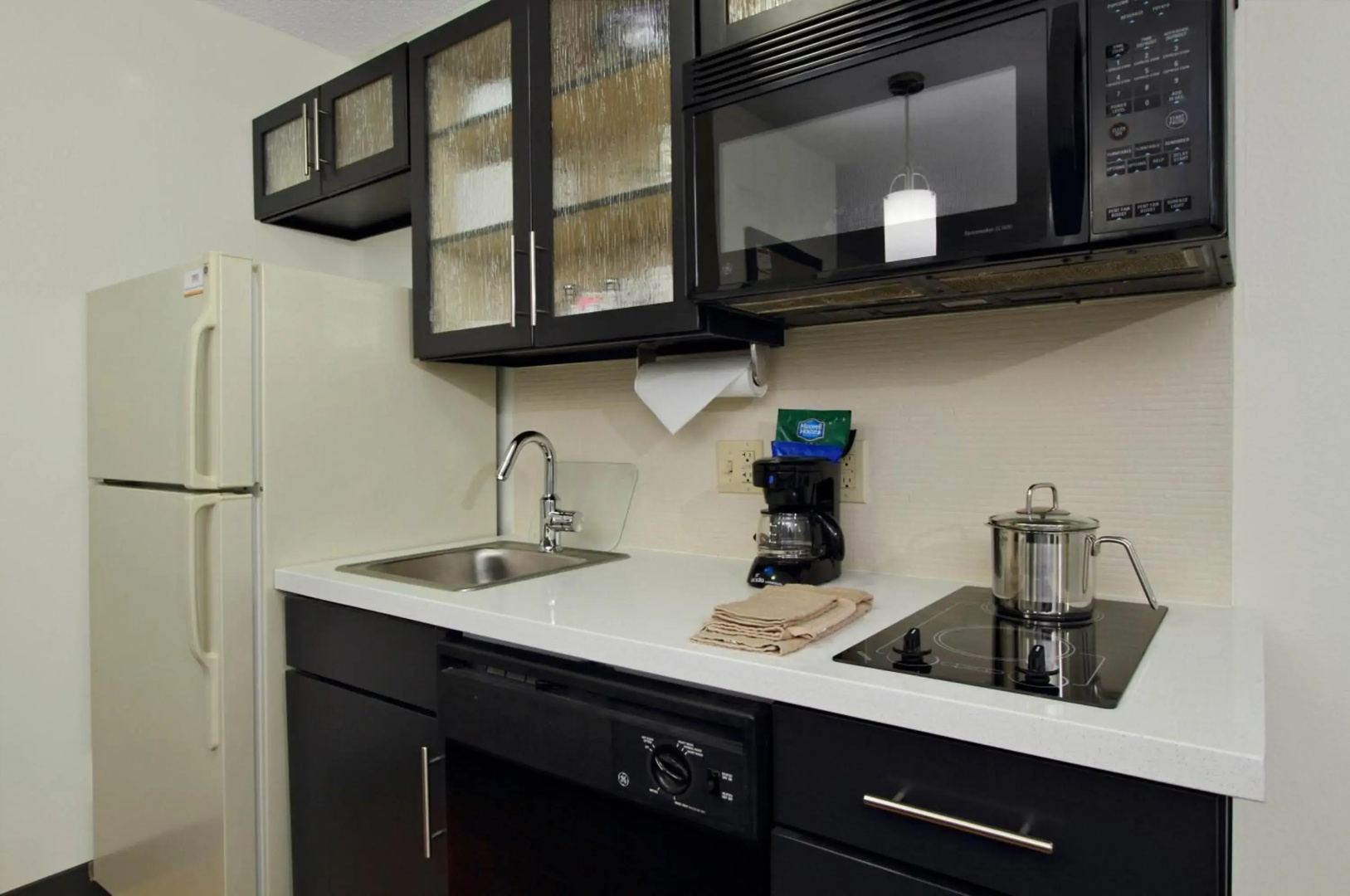 Candlewood Suites Rogers / Bentonville by IHG
