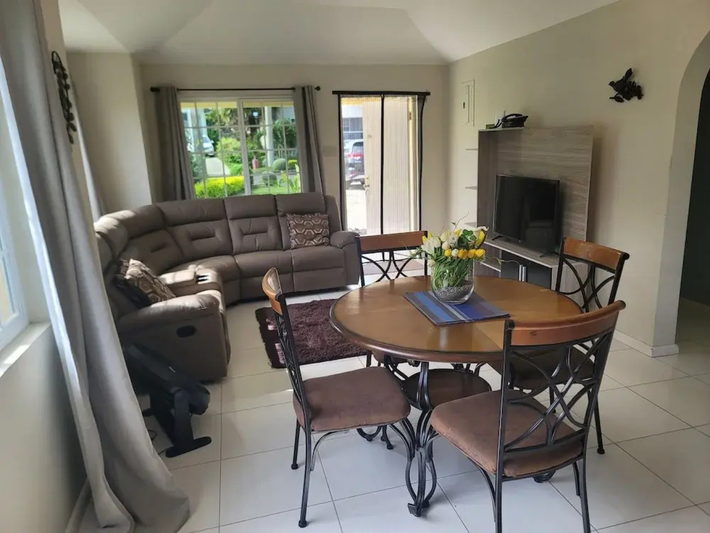 Soleil Coastal Retreat