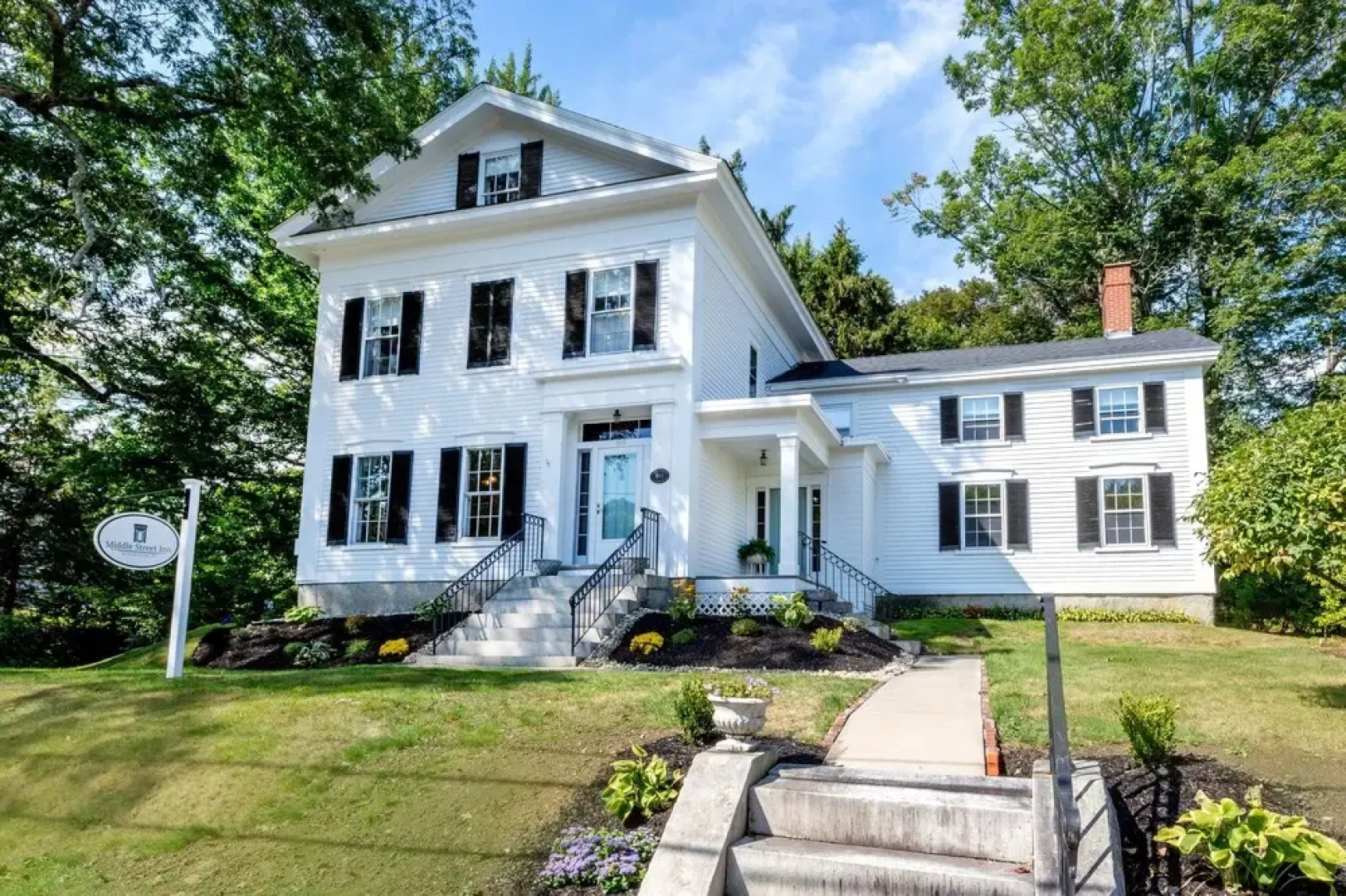 Middle Street Inn