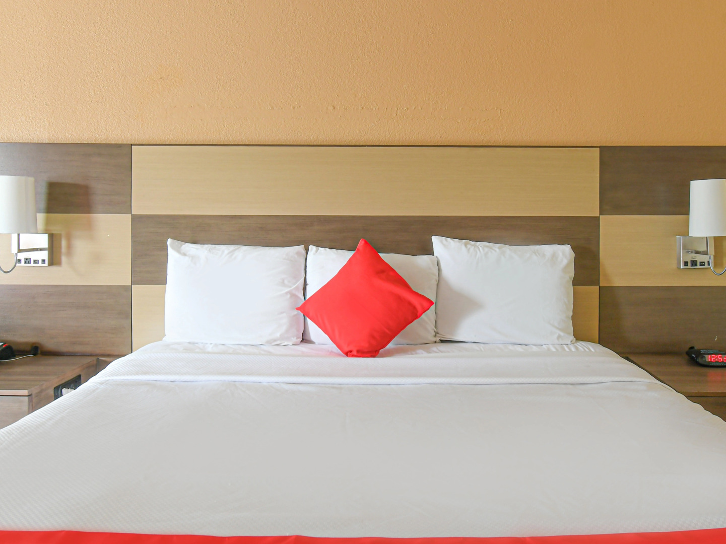 OYO Hotel Shenandoah Woodlands Mall