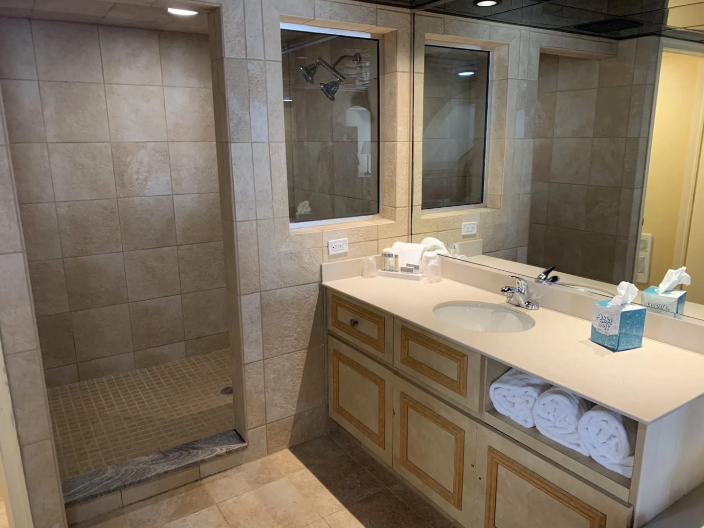 Paradise Stream Resort