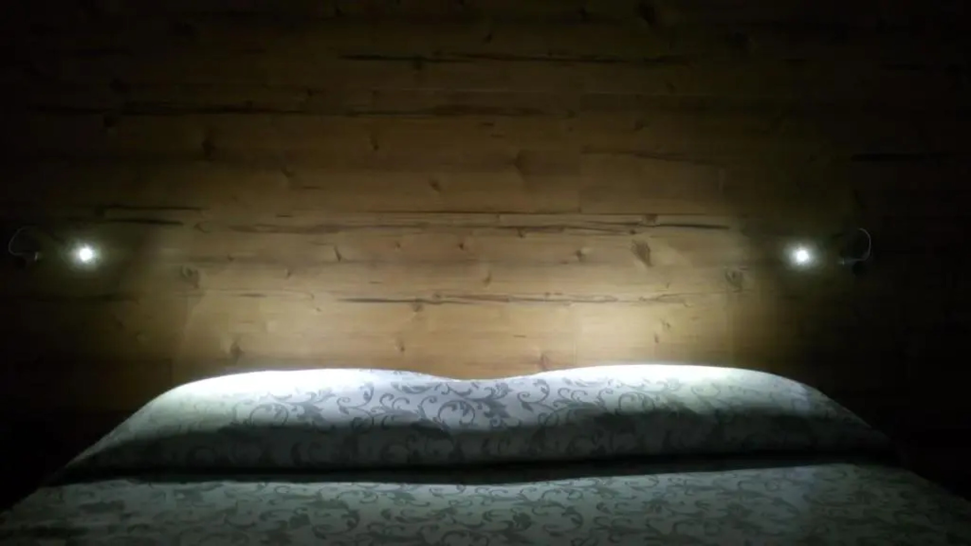 Bed & Rooms , Apartments Corte Rossa