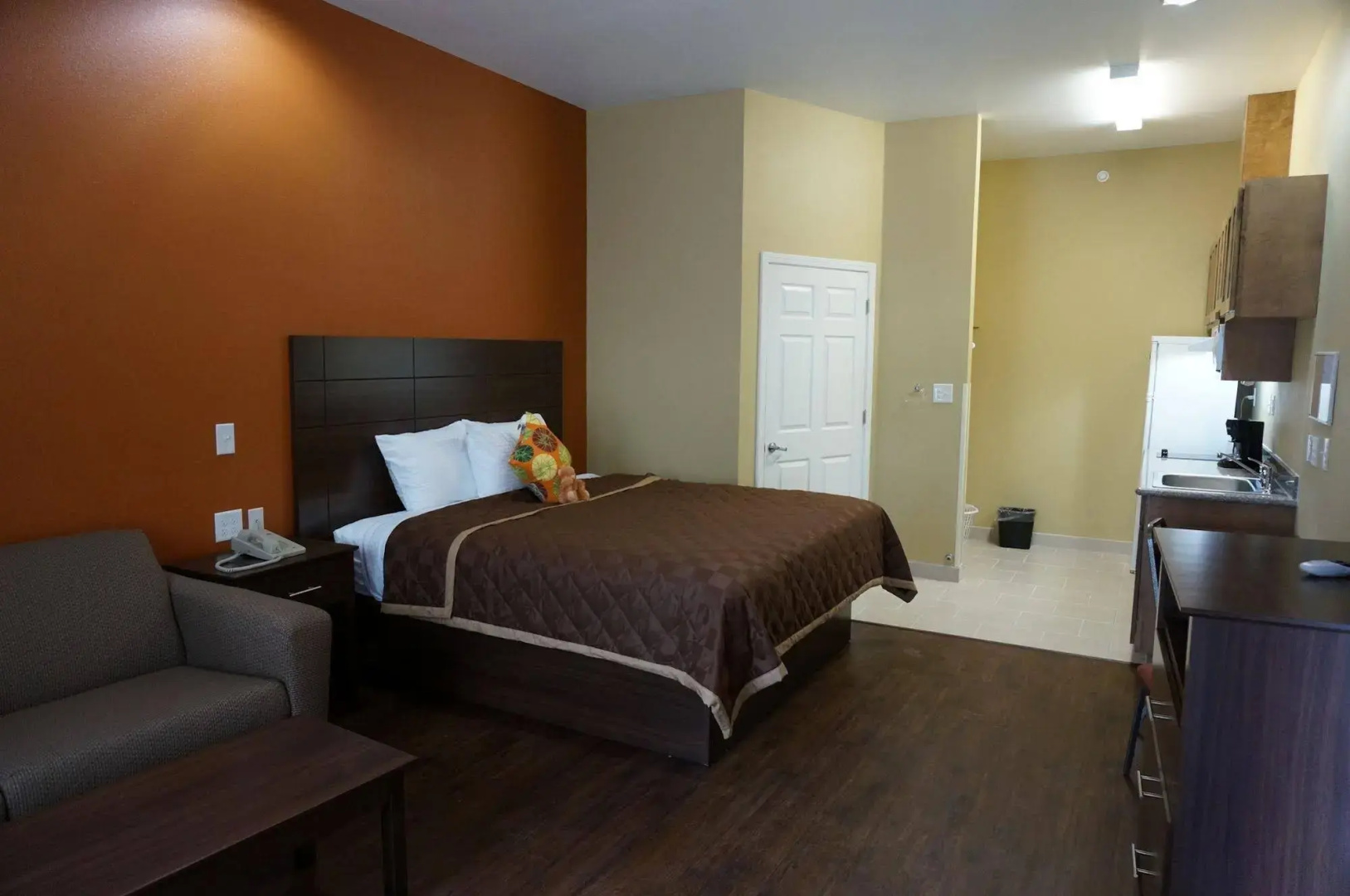Texas Bungalows Hotel & Hotel Que at Lakeline Austin Cedar Park