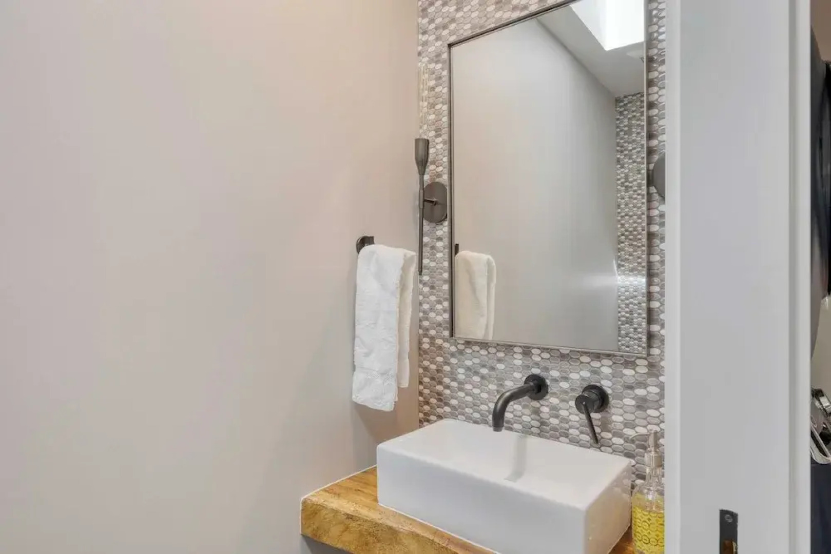 Kenwood Vista by Avantstay 7acres w/ Pool, Fire Pit, Vineyard Views