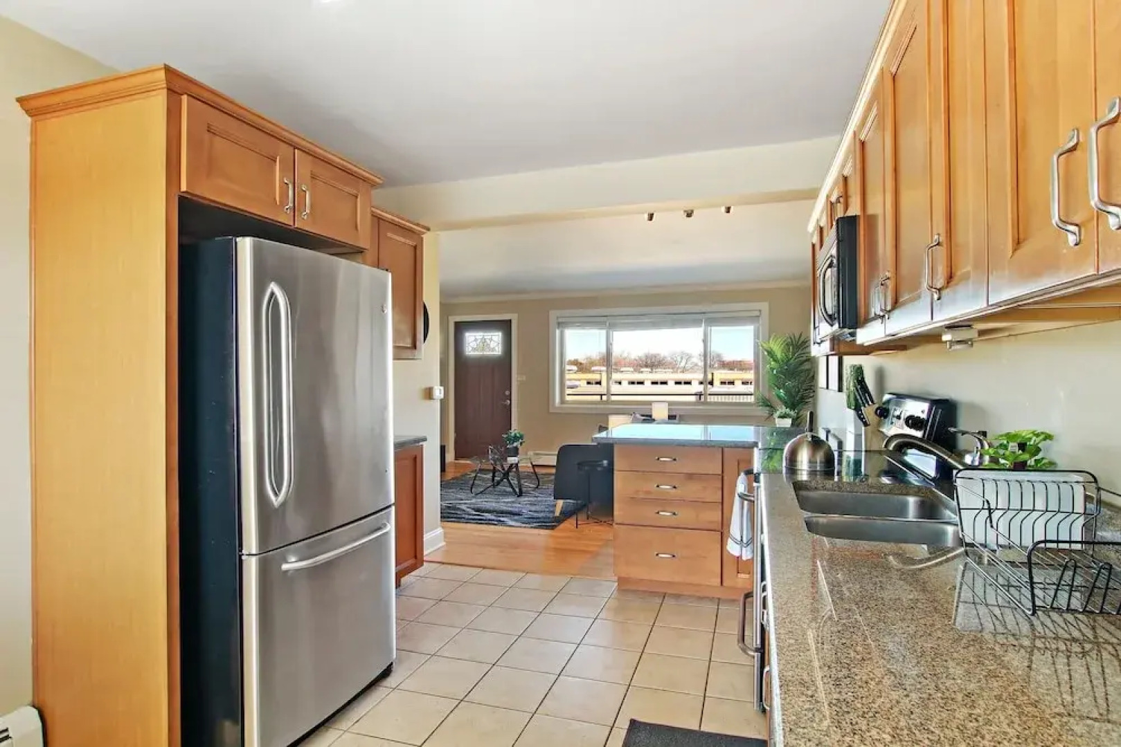 Charming 1BR Apt in Arlington Heights