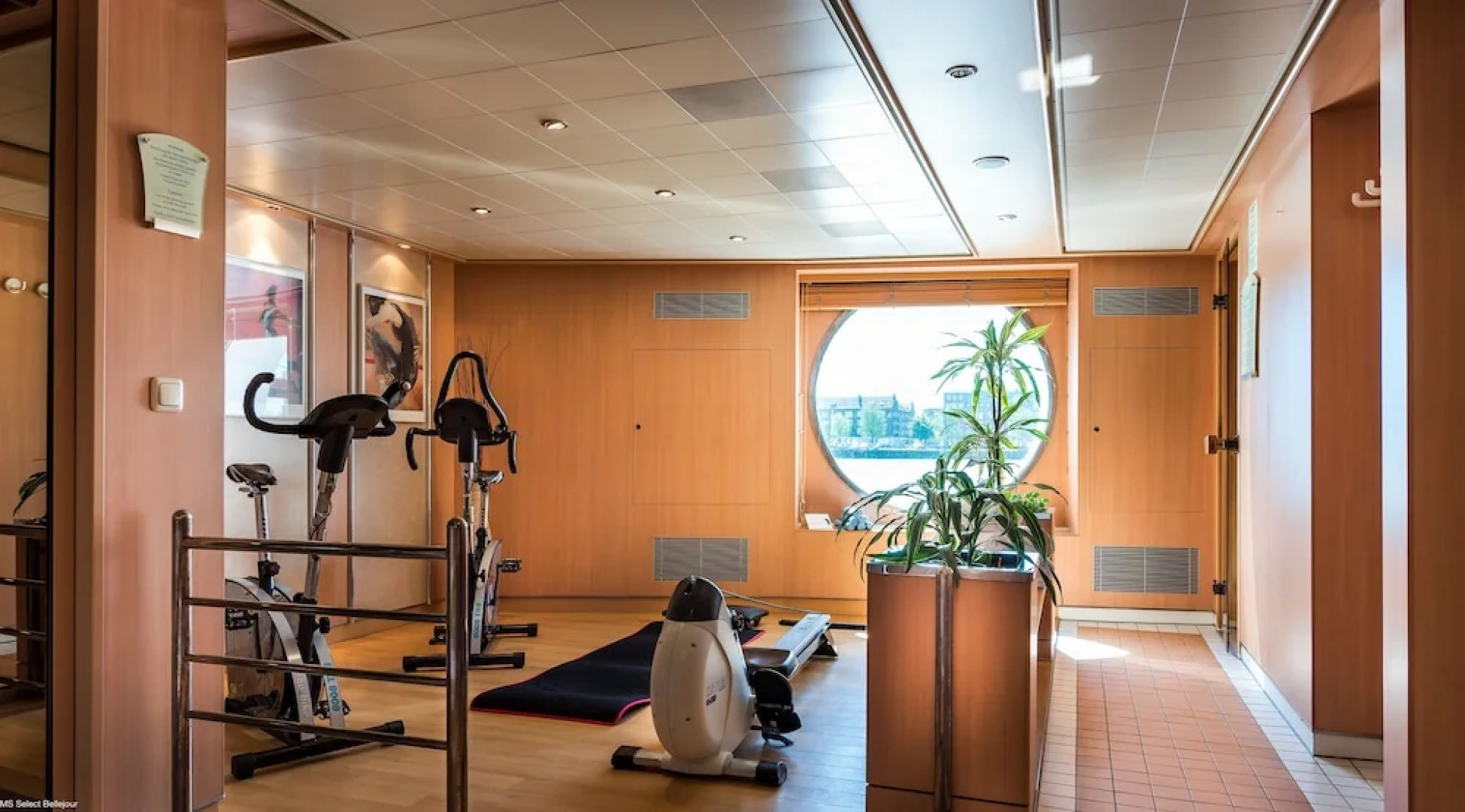 MS Select Bellejour - Neuss