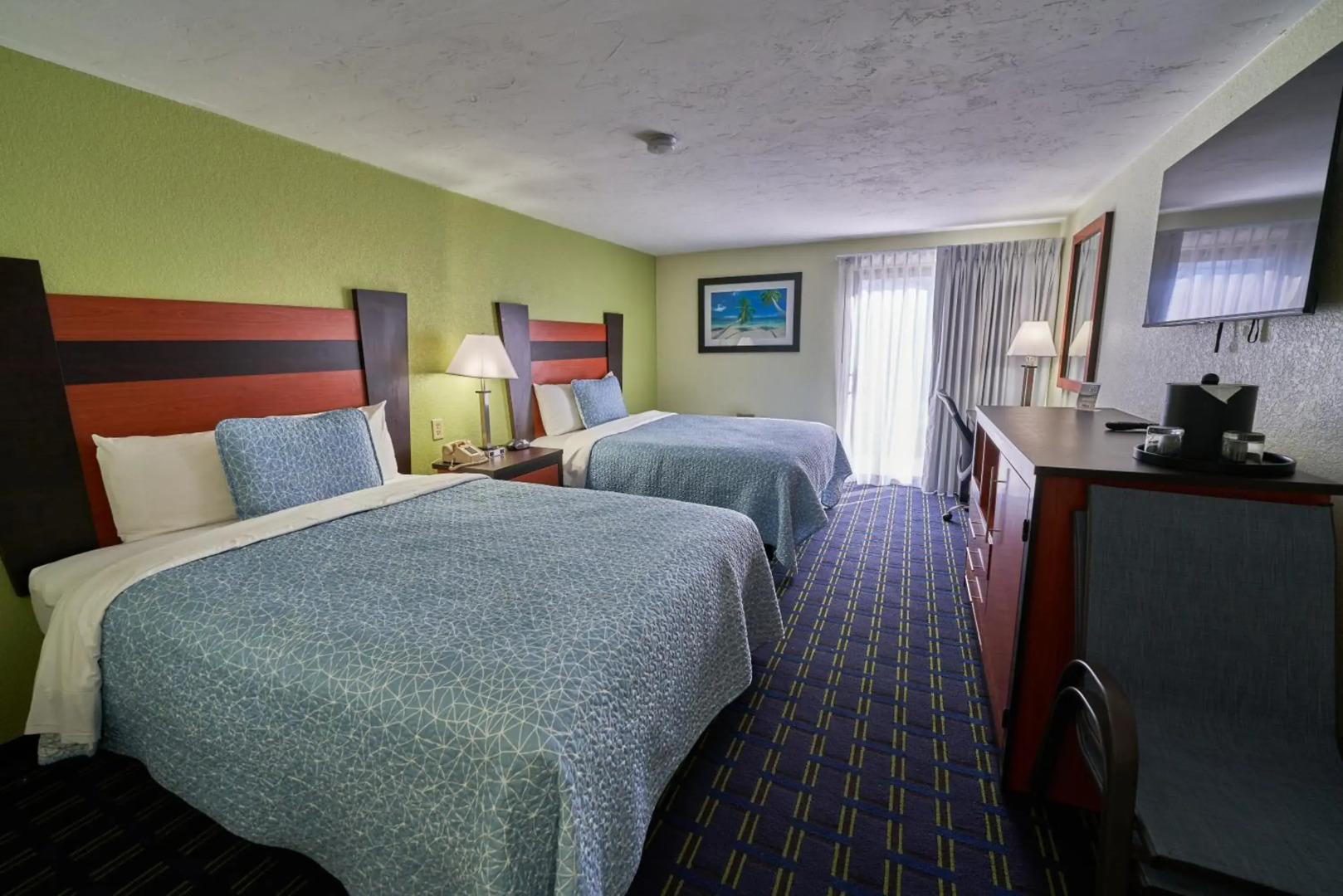 The Mariner Resort Cape Cod by The Red Collection