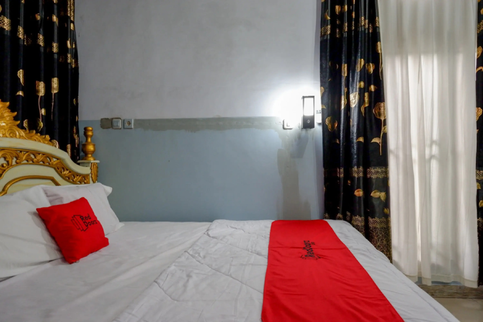 RedDoorz @ Wangi Wangi Island Wakatobi