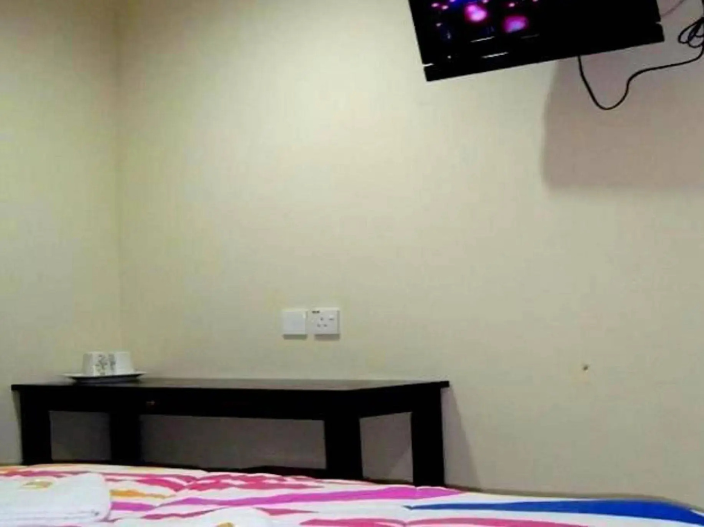 Iskandar Sinsuran Homestay