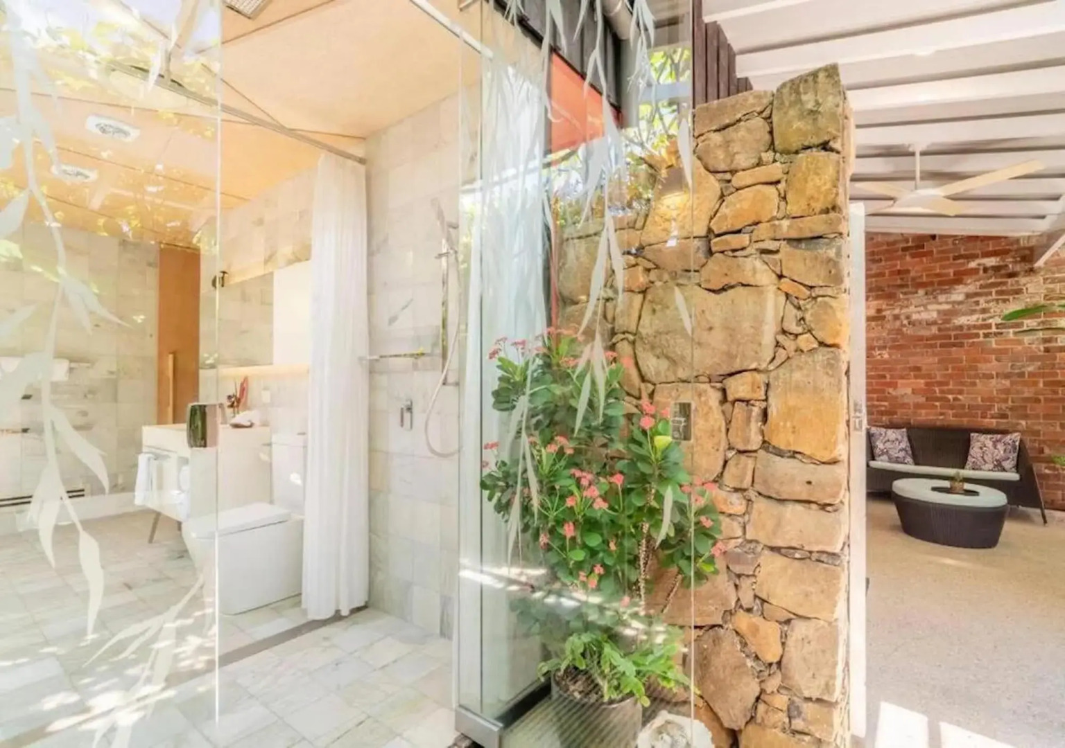 Buhwi Bira Byron Bay Studio - Central