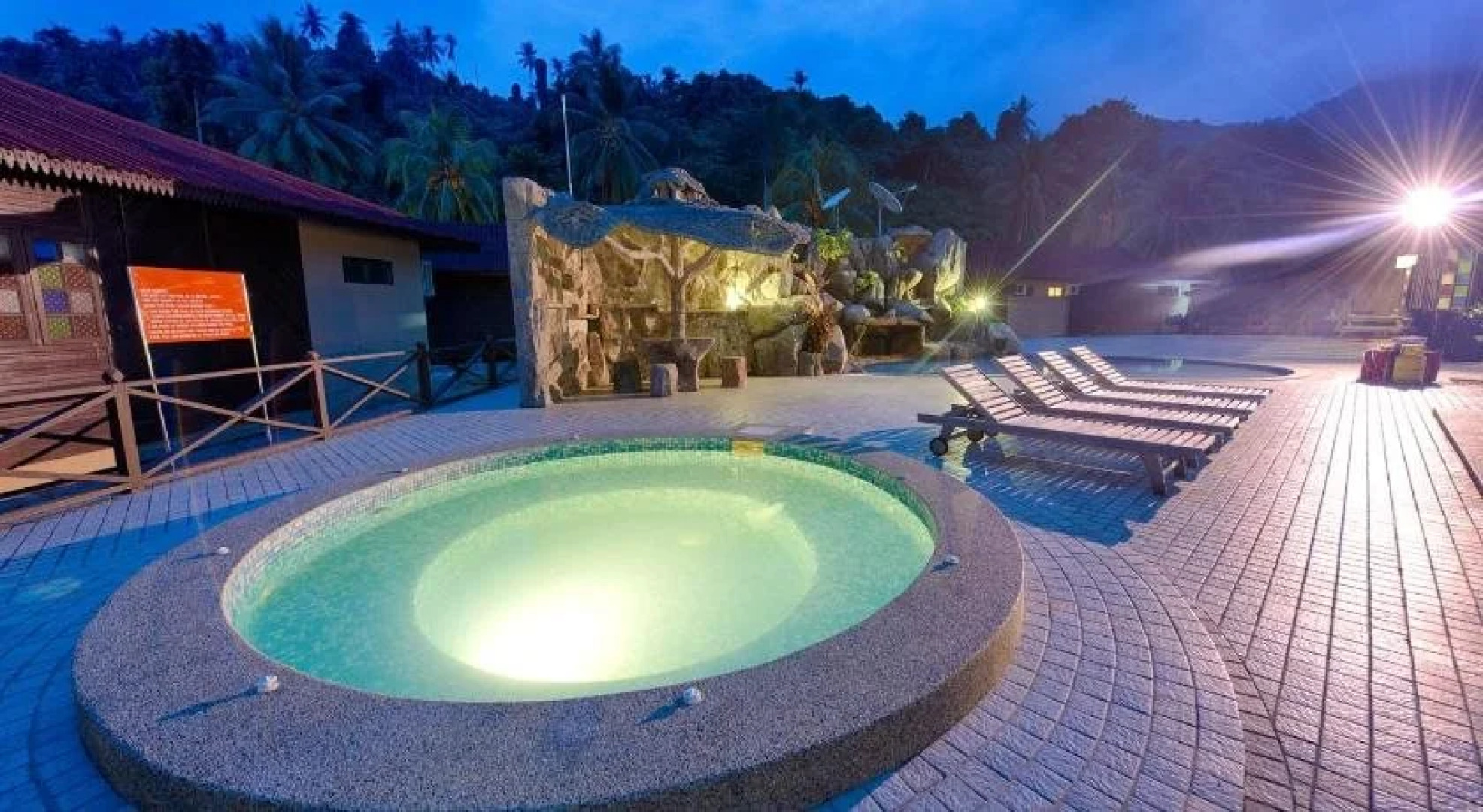 丰盛港TAd海港度假酒店(TAd Marine Resort Pulau Tinggi)