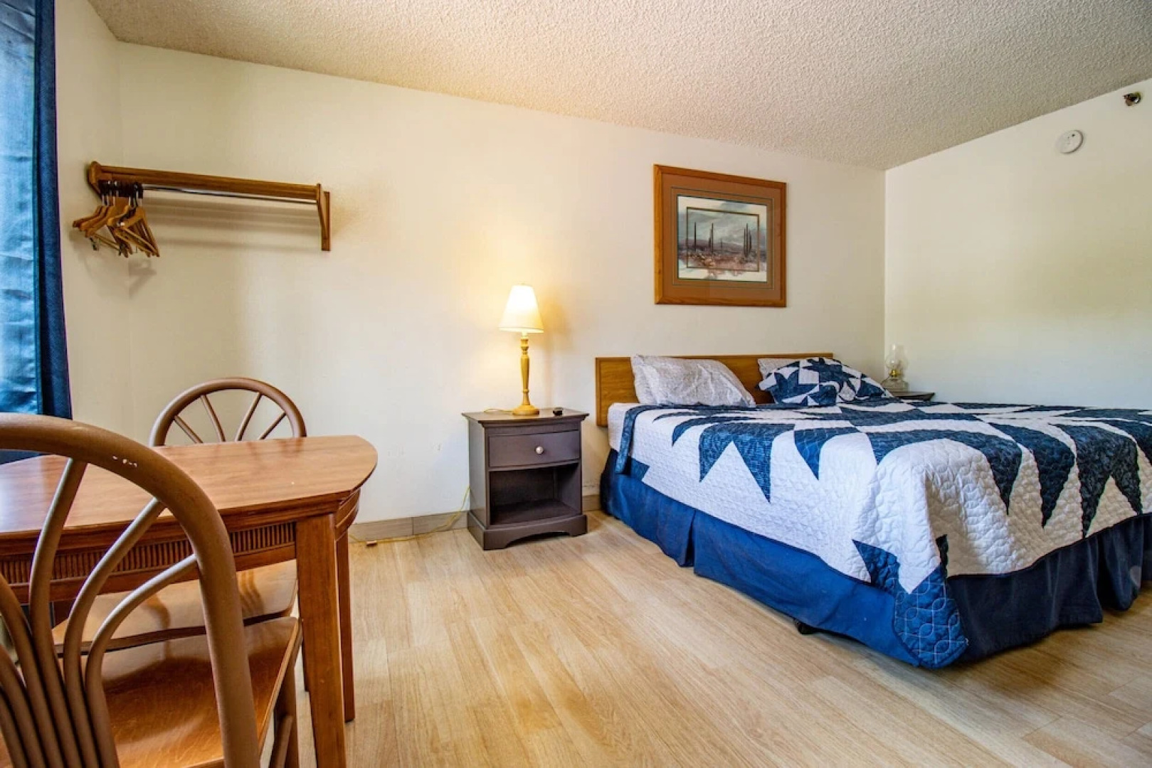 Manitou Inn & Suites