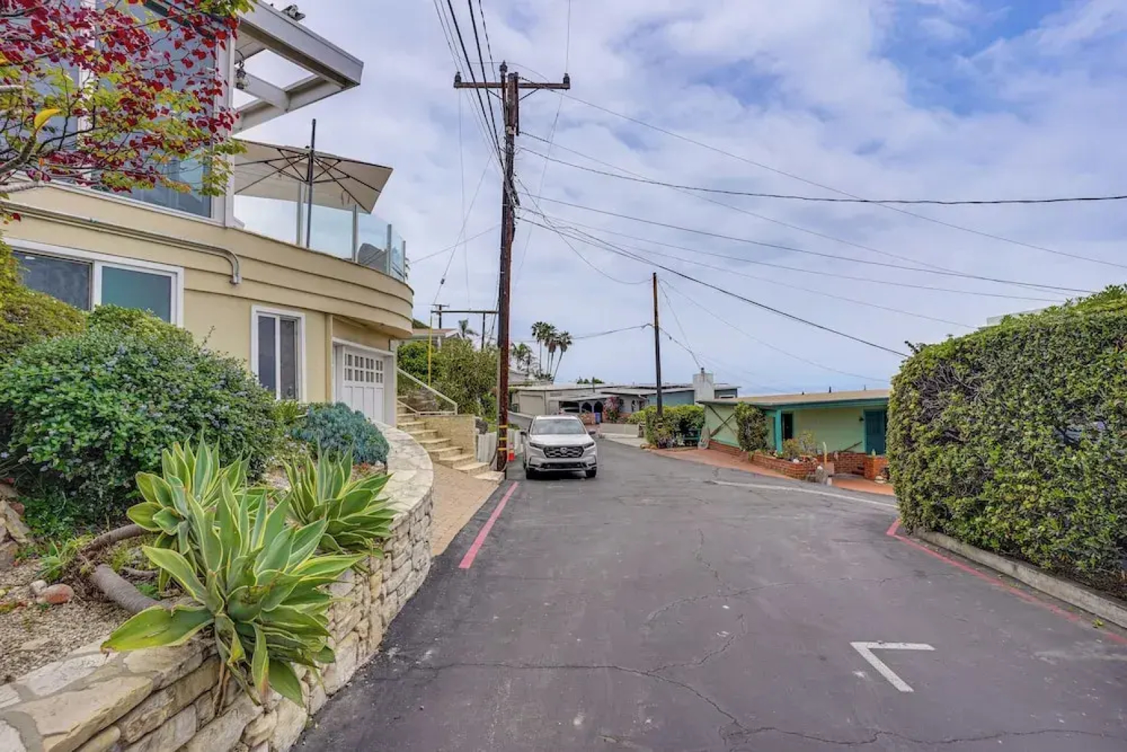 Walk to Private Beach: Rancho Palos Verdes Escape!