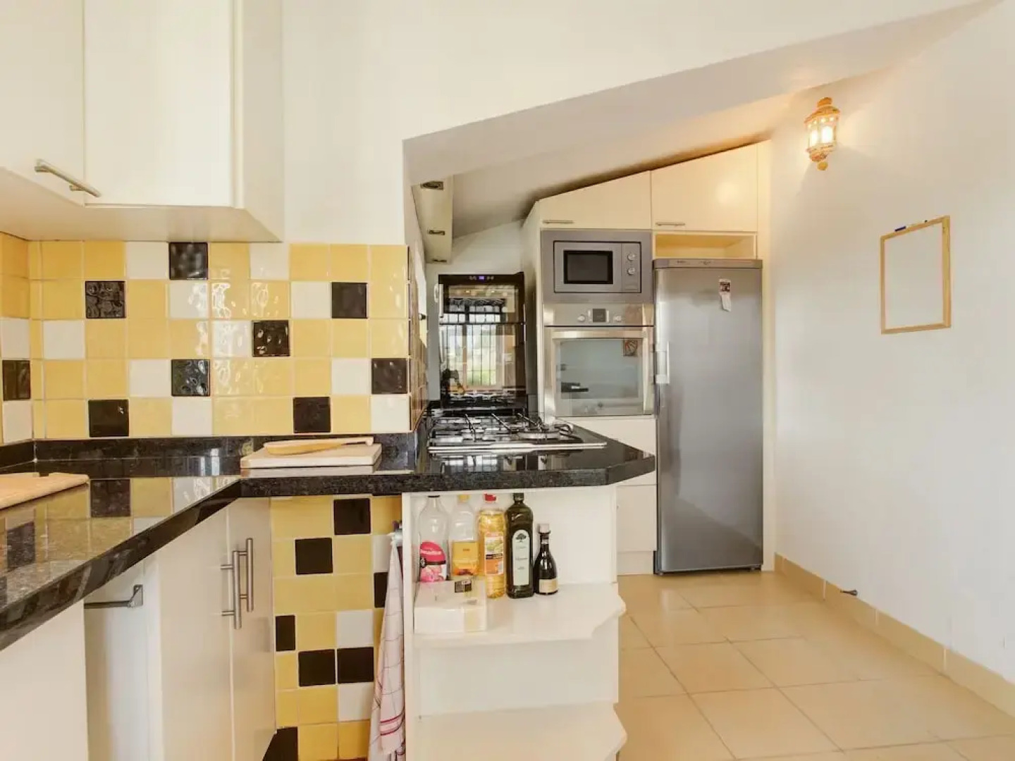 Serene Holiday Home in Sayalonga With Private Pool