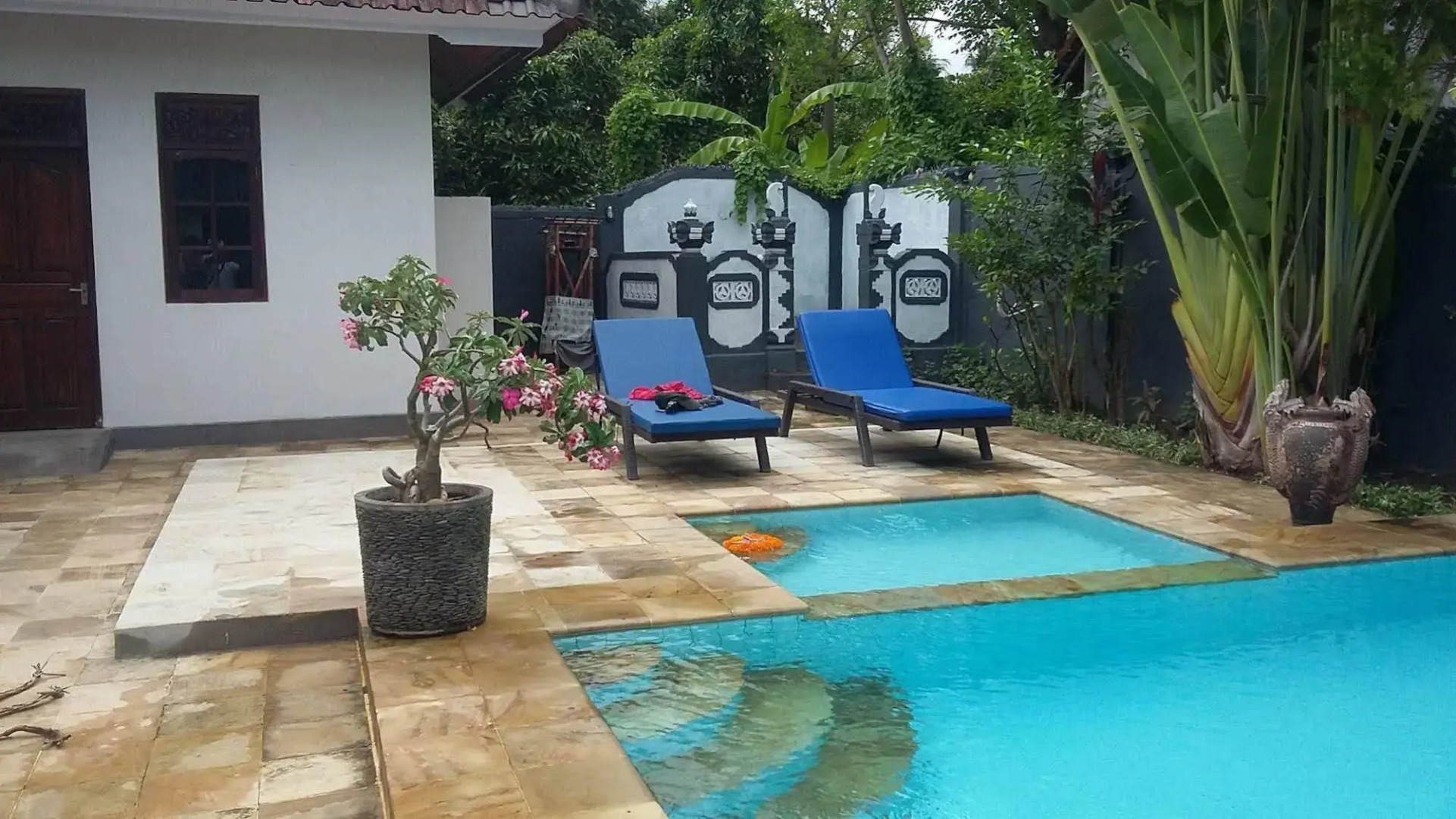 Starlight Hotel Lovina