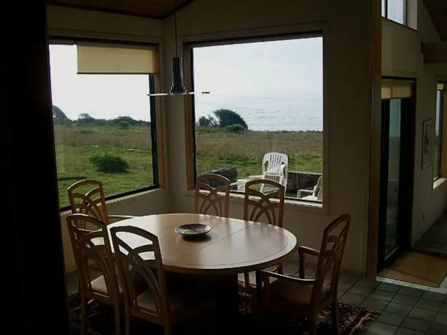 Seafront 3 Br home by RedAwning