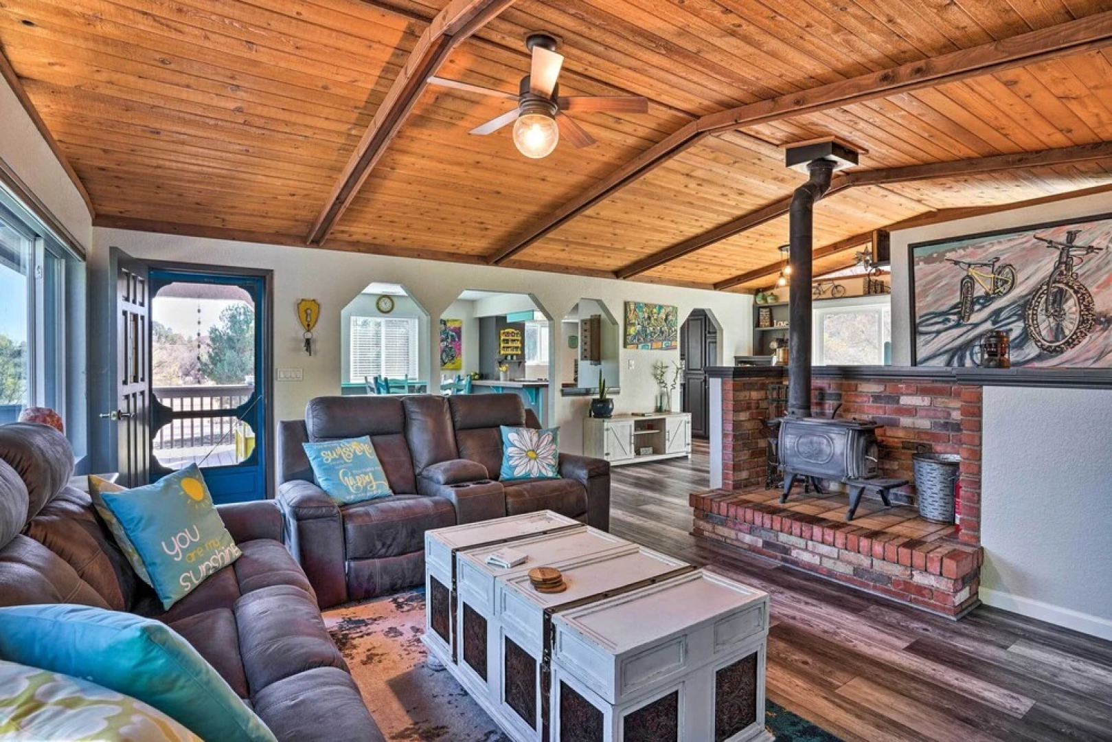 Colorful Cottonwood Home: Walk to Verde River!