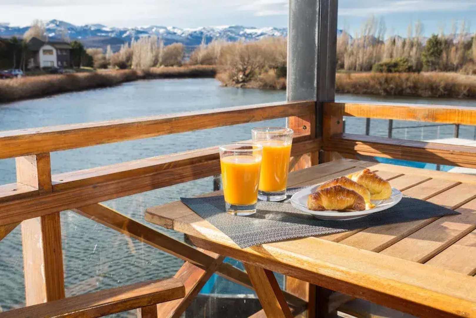 BLUE APARTS - Lagoon Superior