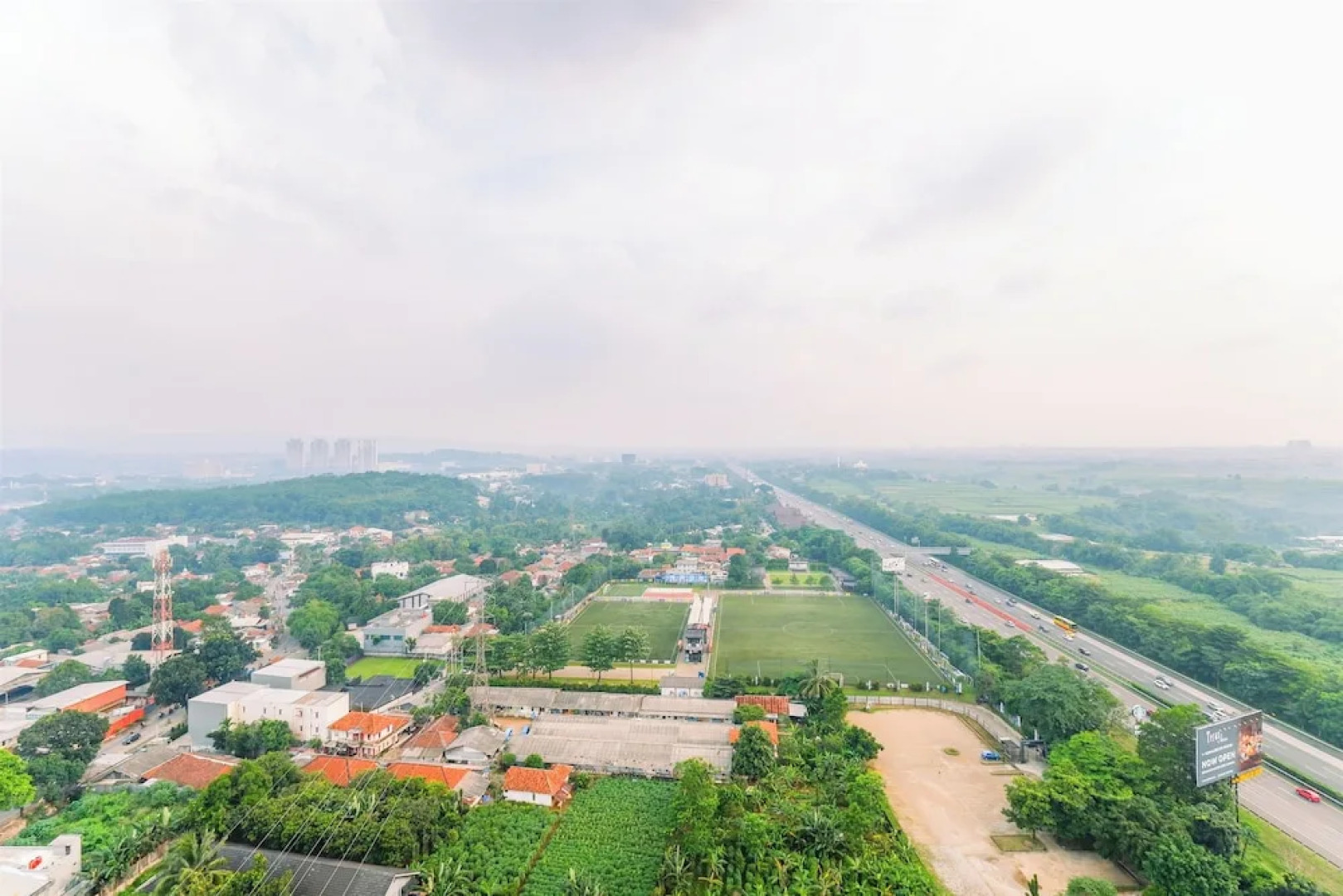 Homey And Minimalist 1Br Royal Sentul Park Apartment