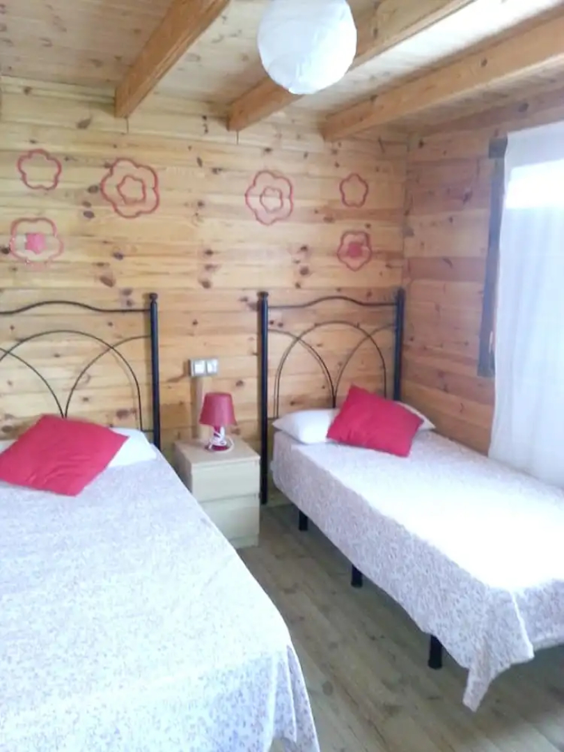 Villa With 4 Bedrooms in Setenil de las Bodegas, With Private Pool, Terrace and Wifi Near the Beach