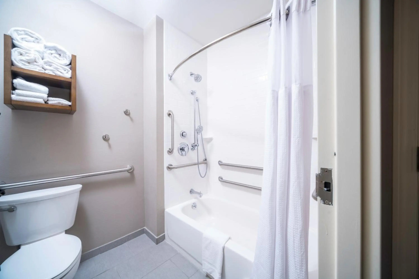 Staybridge Suites Summerville by IHG