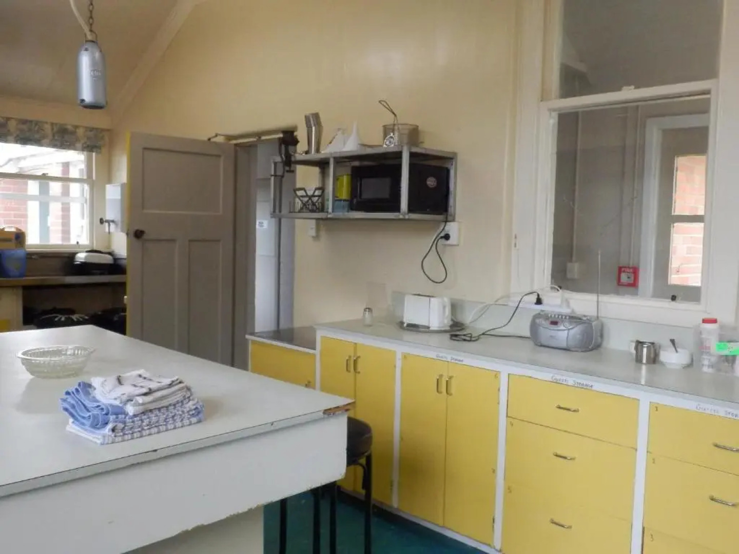 Thomas's Catlins Lodge and Camp Ground