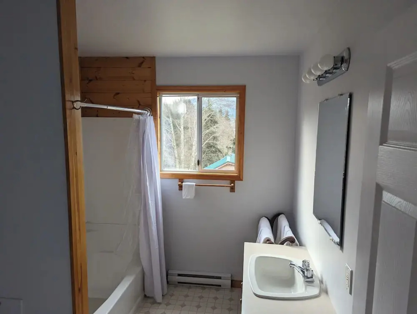 Cliff Haven on the Bay