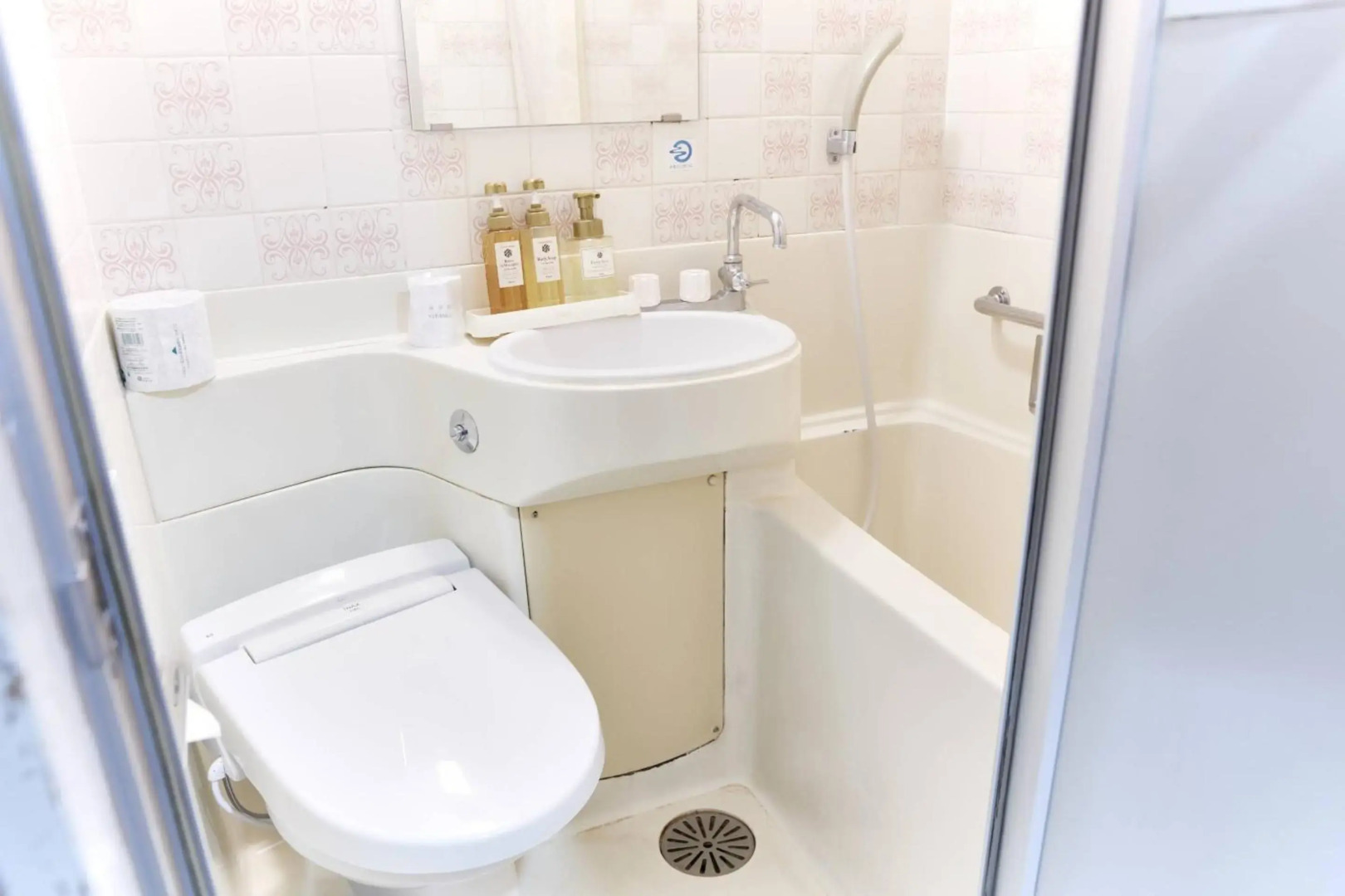 Heiwadai Hotel Arato