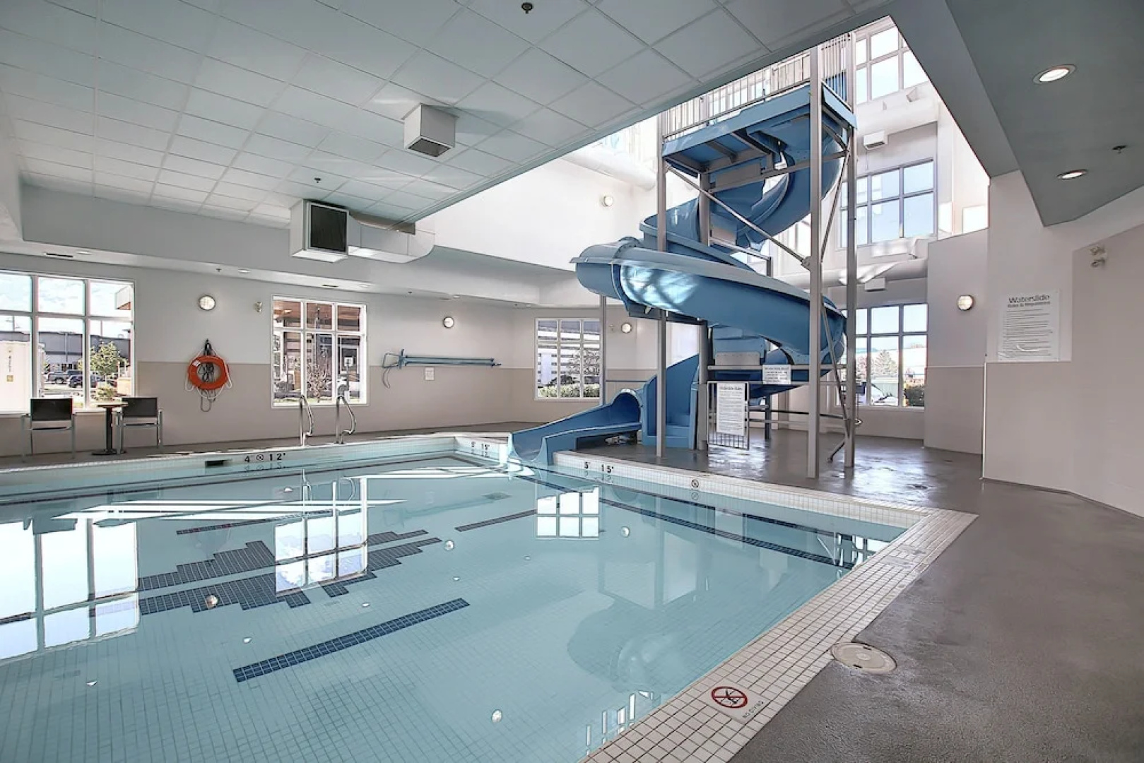 Holiday Inn Express Hotel & Suites Airport - Calgary