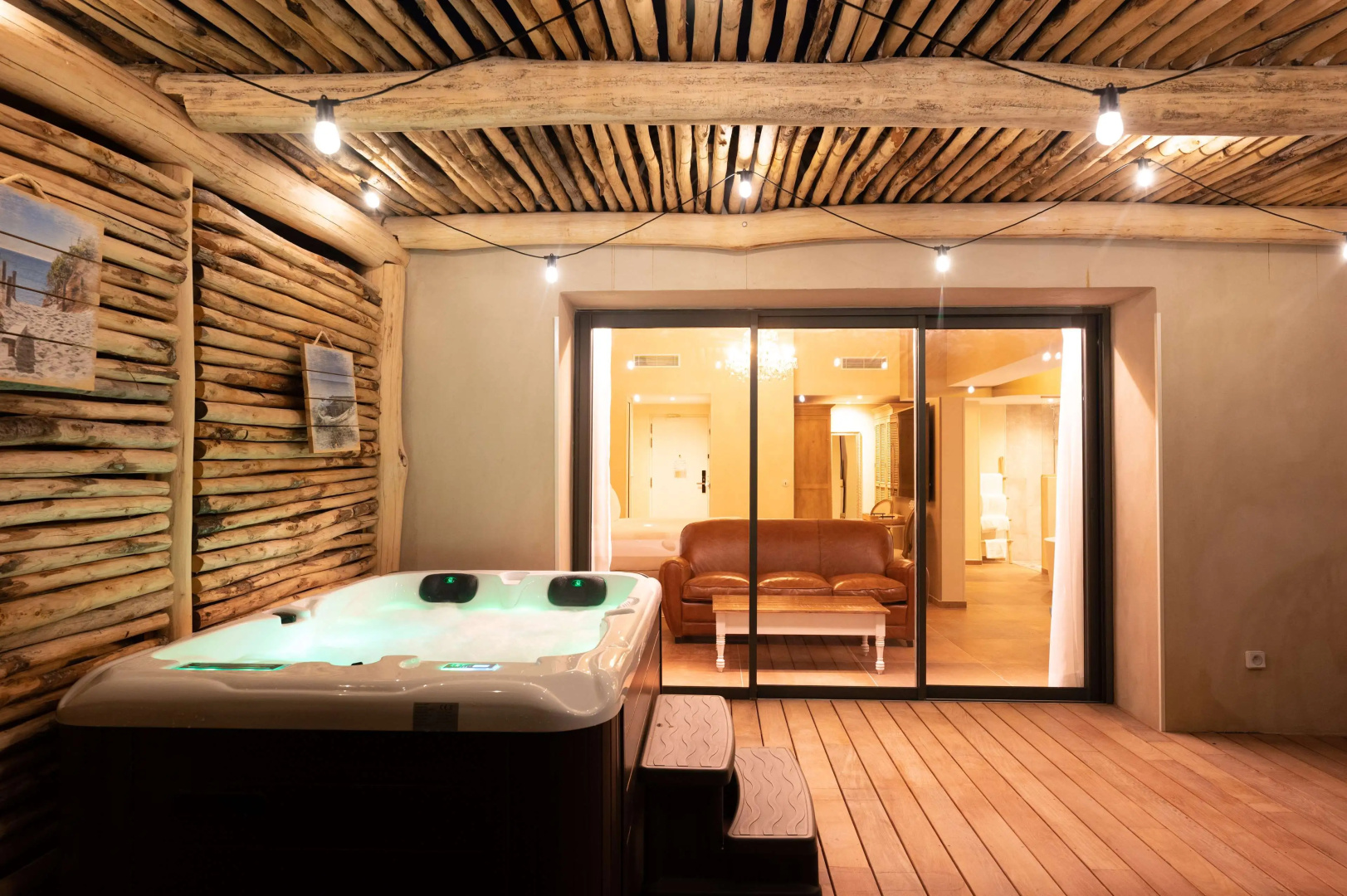 Le Hameau des Pesquiers Ecolodge, Curio Collection by Hilton