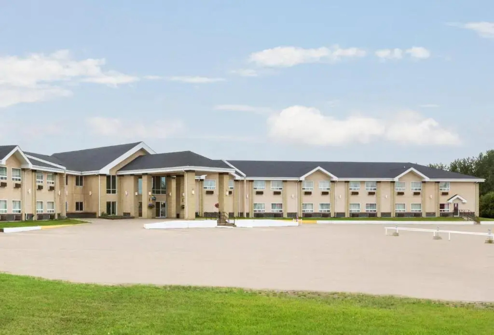 Days Inn - High Prairie