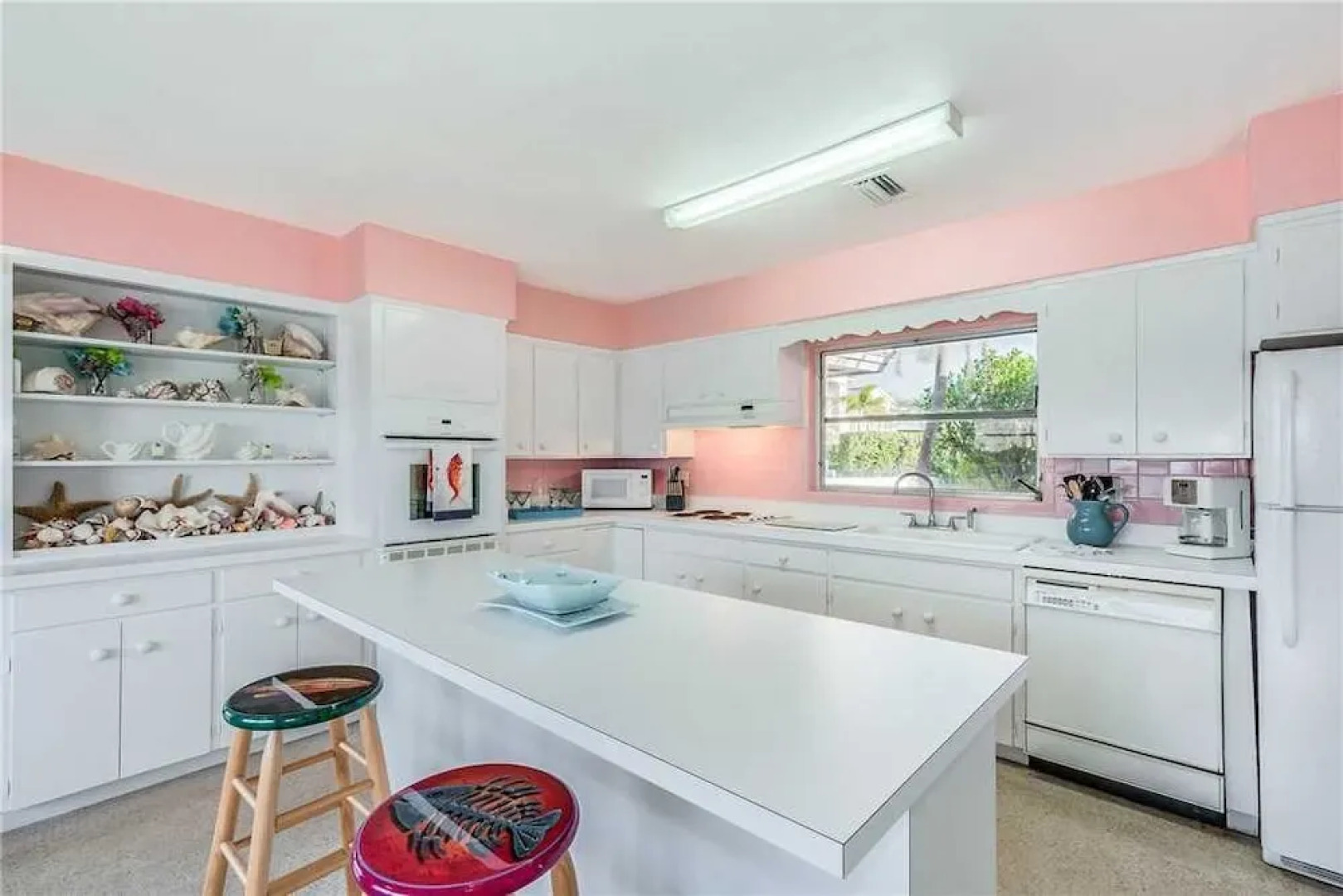 Bayside 294 - Three Bedroom Condo