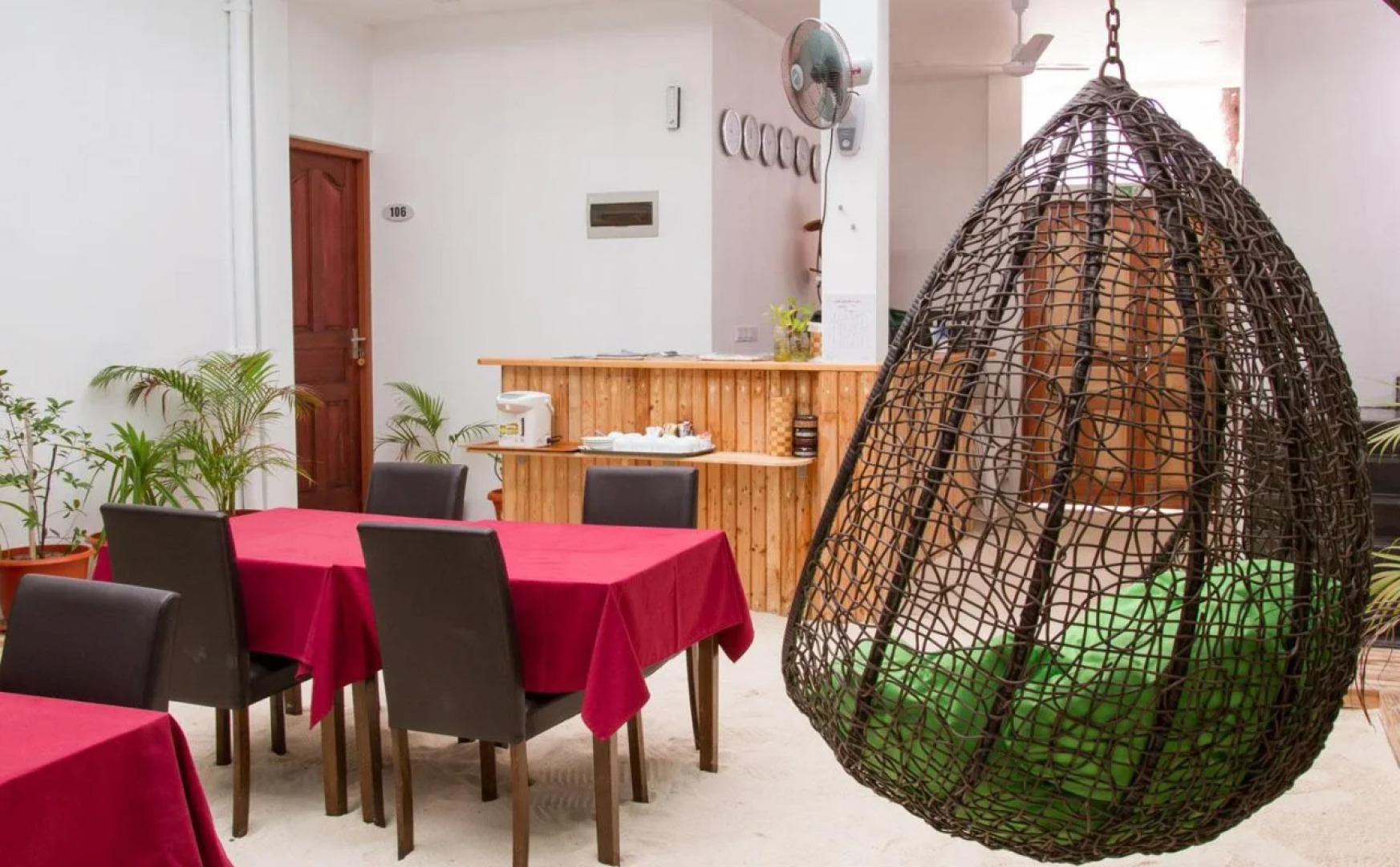 Отель Royal Pearl Inn