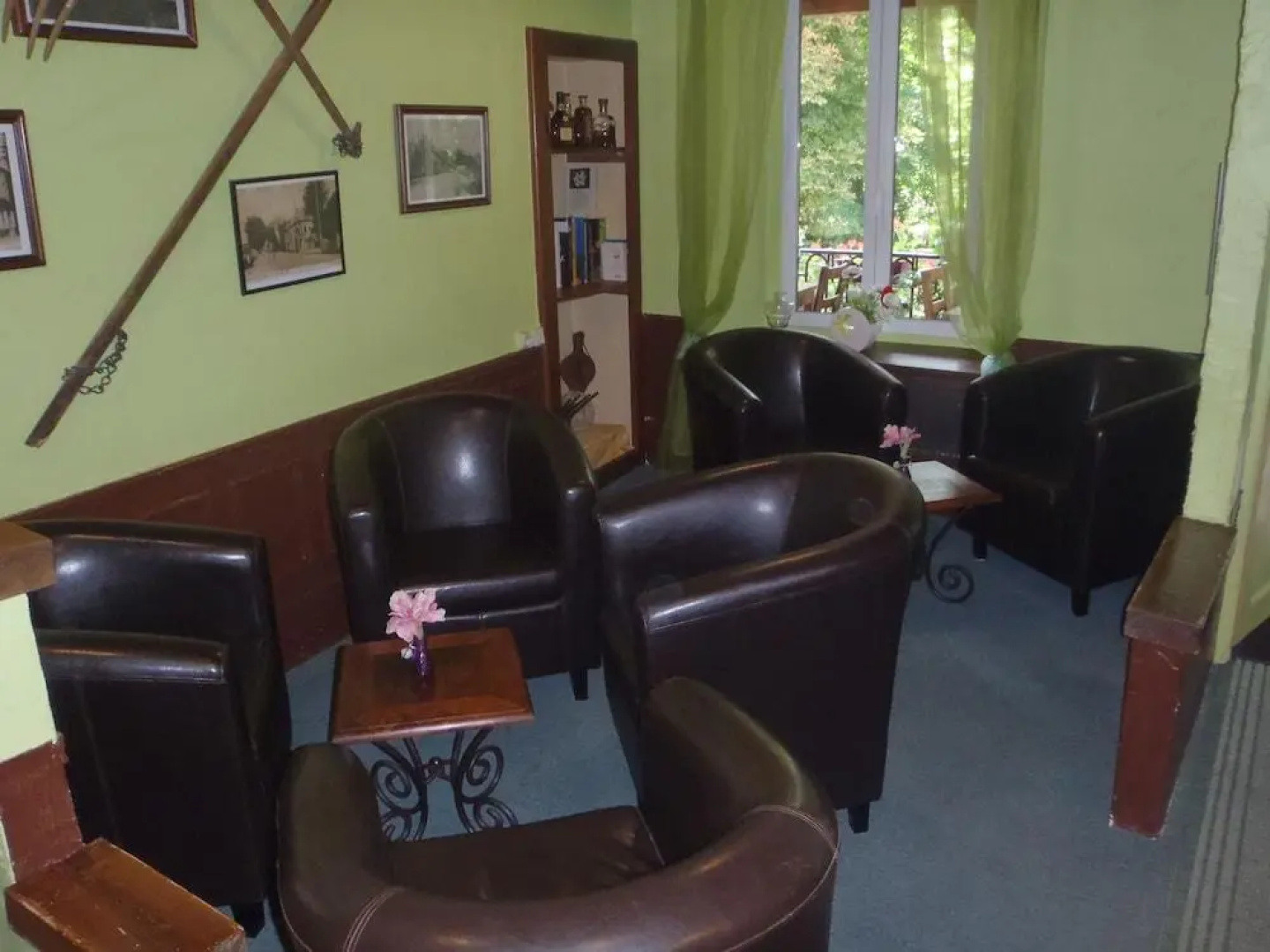 Logis Auberge Le Voutenay