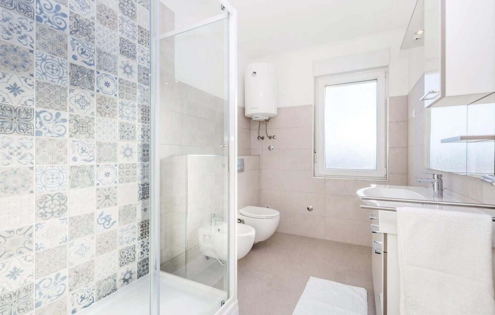 Awesome Home in Cavle With Wifi and 2 Bedrooms