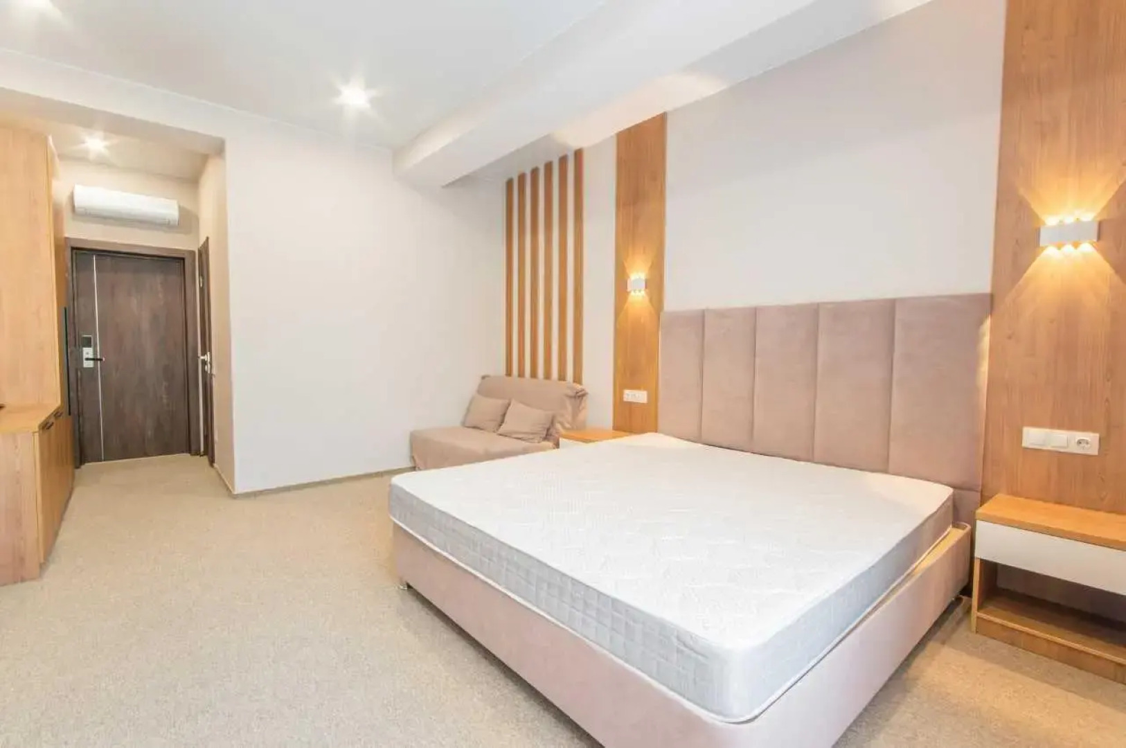 Левада апартаменты