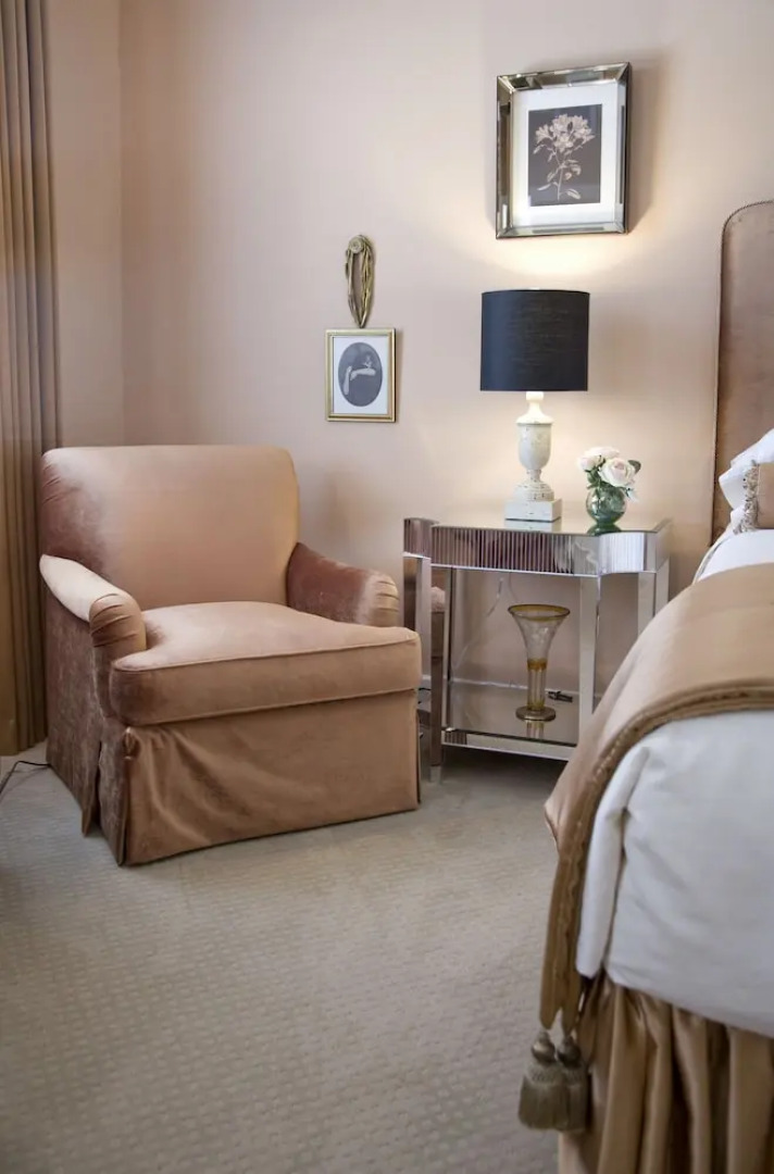 The Kings Daughters Inn