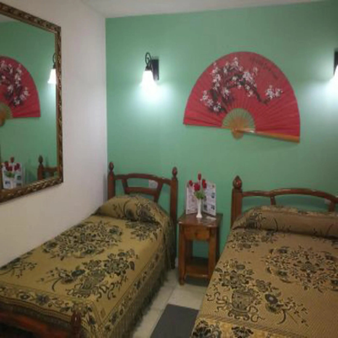 Hostal Oriente