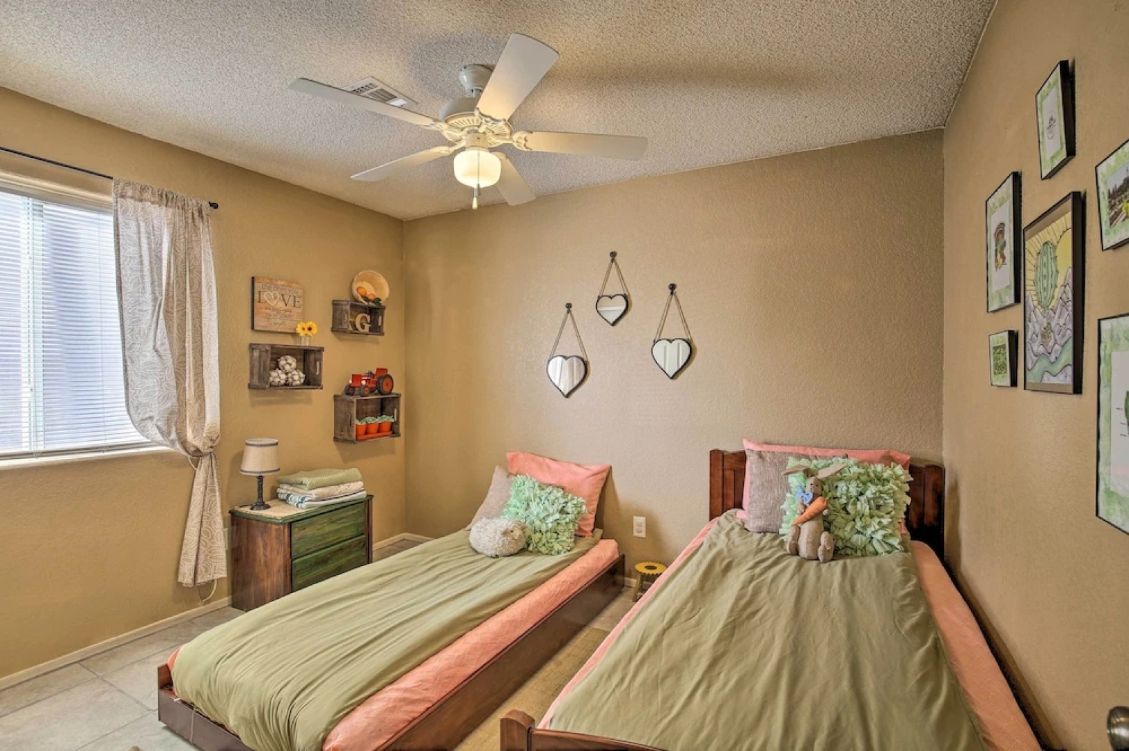 Yuma Retreat w/ Fire Pit in a Golf Course Mecca!