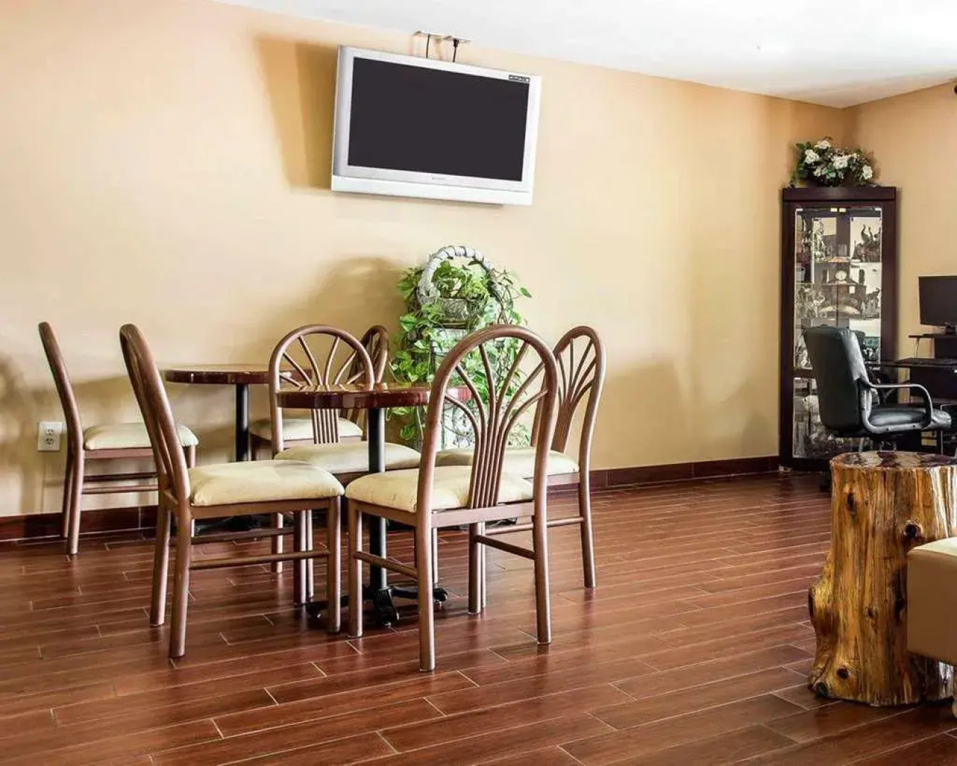 Econo Lodge Aiken Central