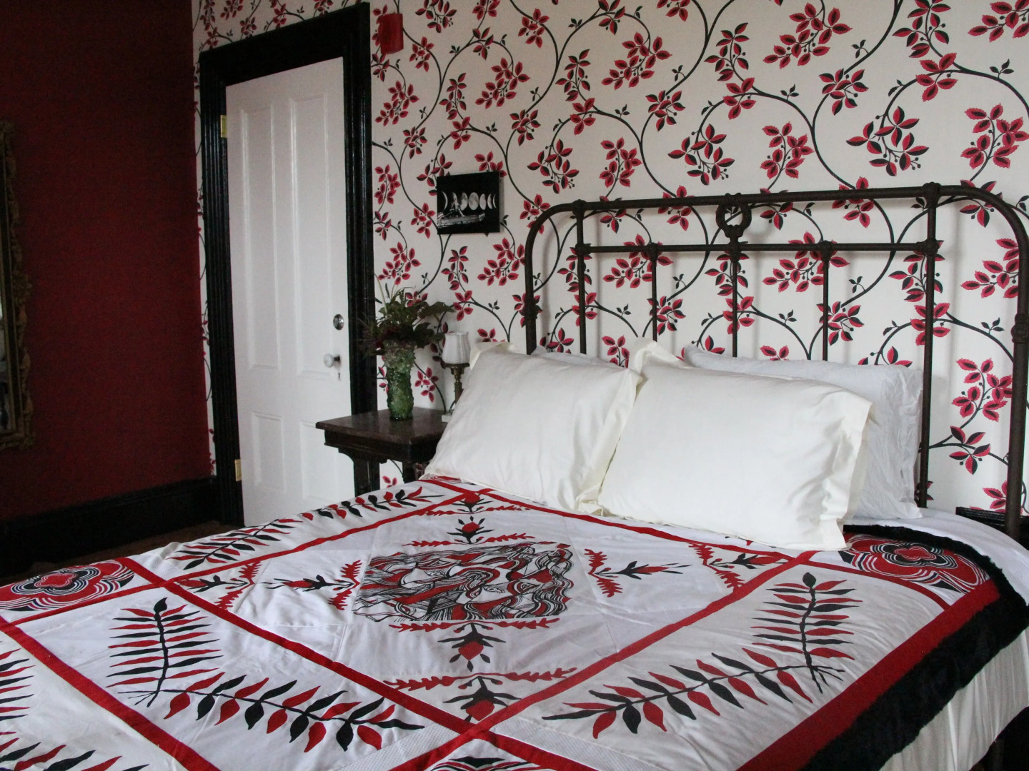 The Wedding Cake House