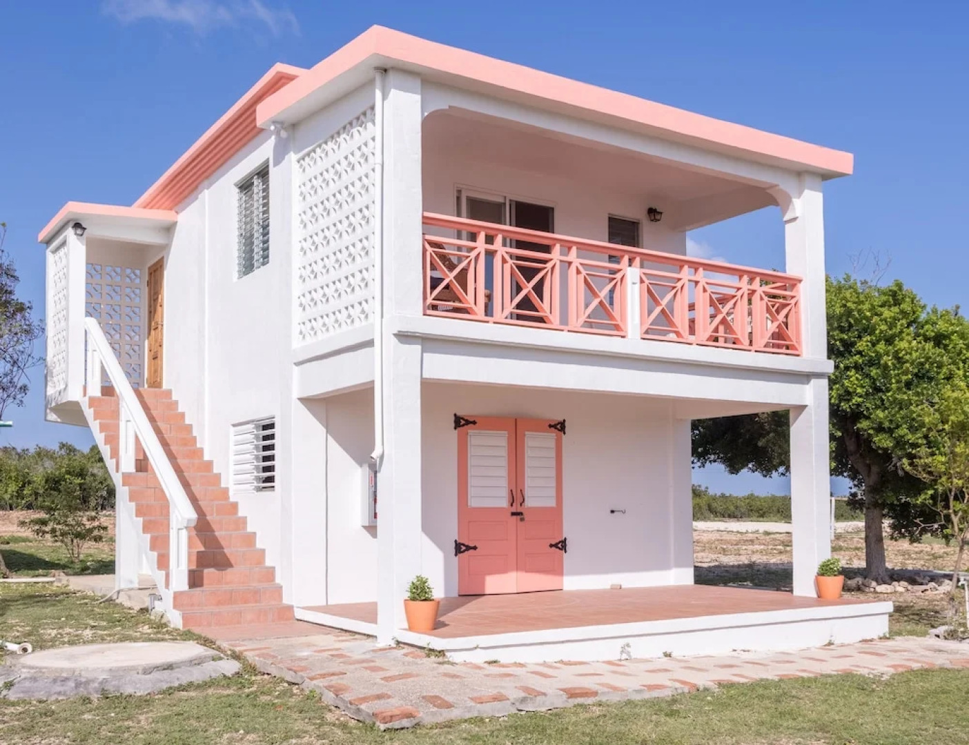 Coralito Bay Suites & Villas