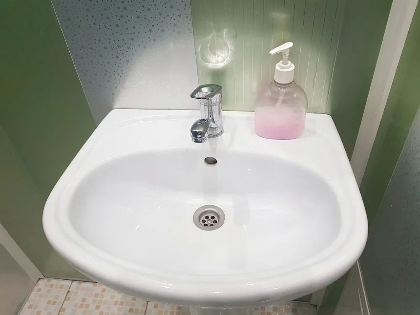 Sun Shine Хостел