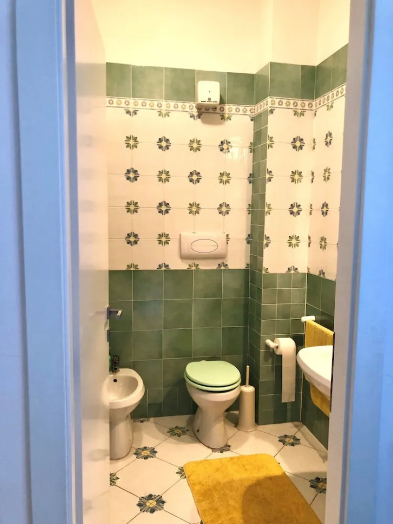 Leo Seaview Apartment